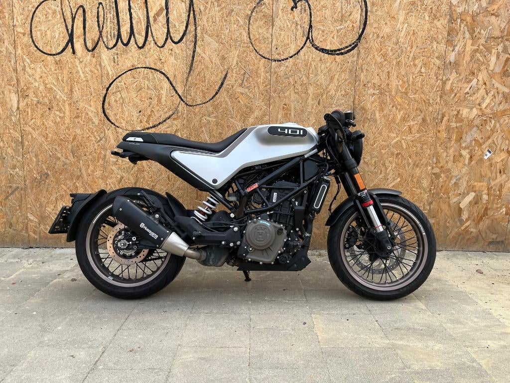 Husqvarna Vitpilen 401 A2, Motos, Motos | Husqvarna, Entreprise, Occasion, Jusqu'à 11 kW, Éclairage LED