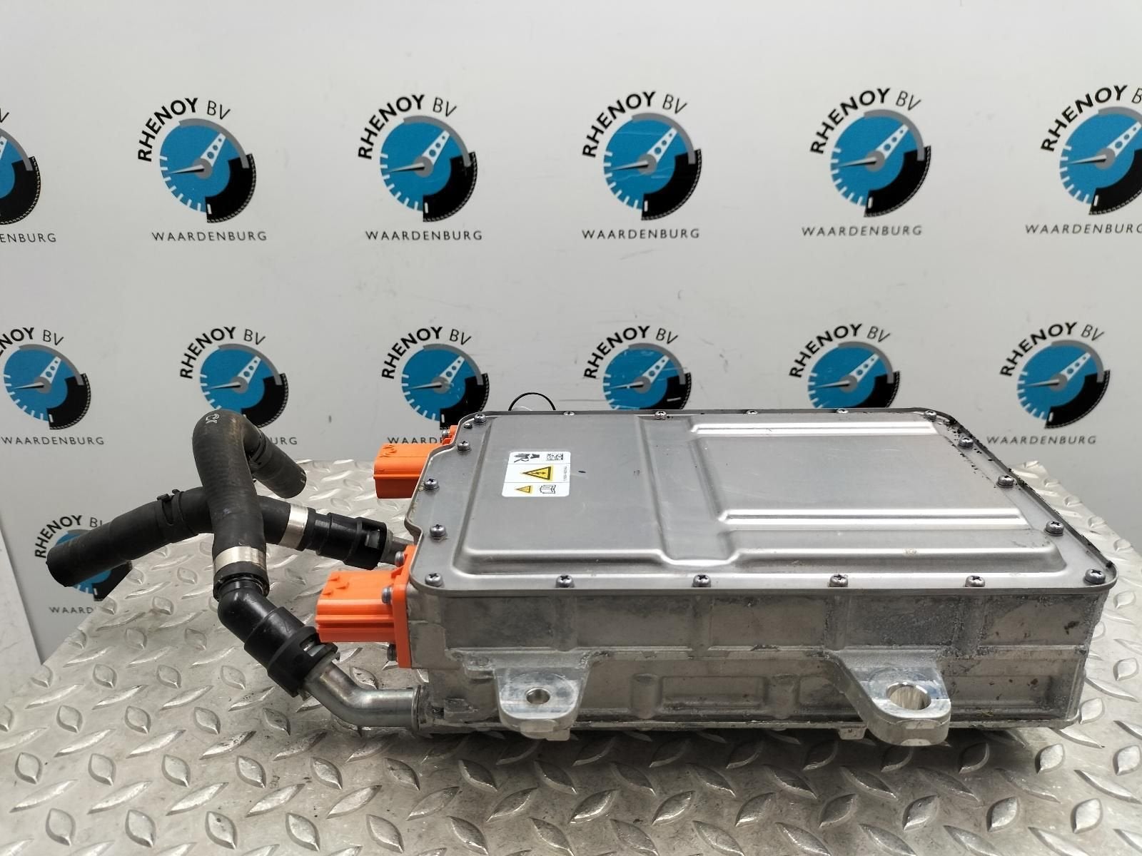 Kuga Inverter  LX6810C785AG, Auto diversen, Auto-accessoires, -, -, Ophalen of Verzenden, Zo goed als nieuw