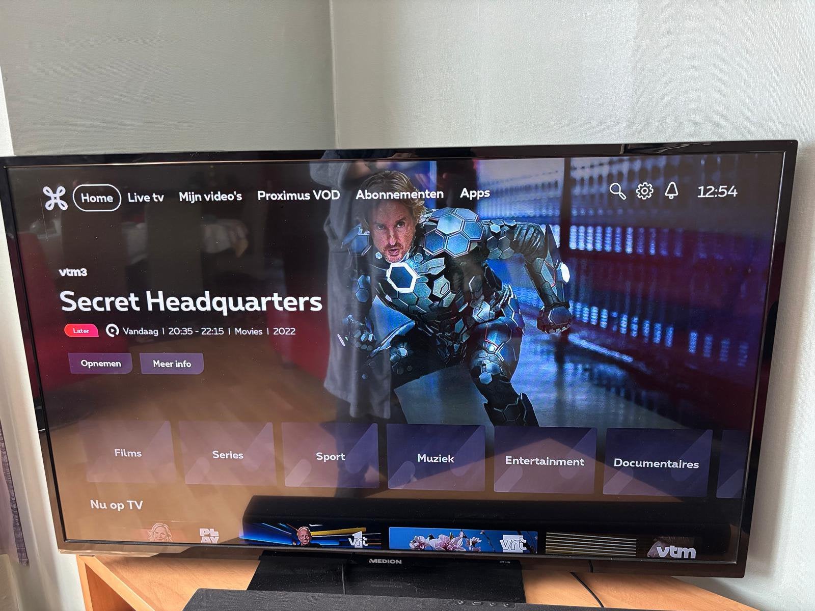 Medion MD31011 BE-A  tv perfecte staat (te oostende), 50 Hz, LCD, Zo goed als nieuw, 100 cm of meer