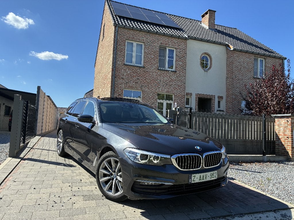2019 BMW 520iA // PANODAK // LEDER // AUTOMAAT // 16.950€, Auto's, Automaat, 140 g/km, Euro 6, 4 cilinders
