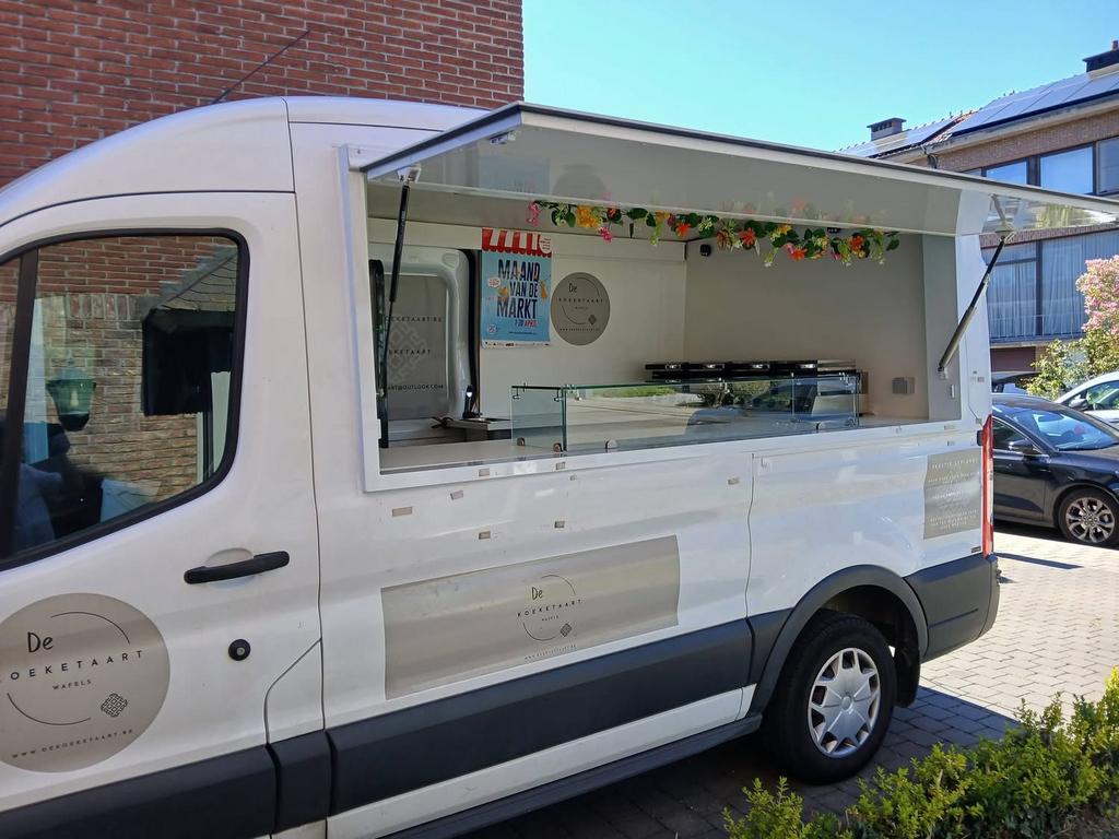 Foodtruck marktwagen zelfrijdende wagen ambachtelijke wafels, Ophalen