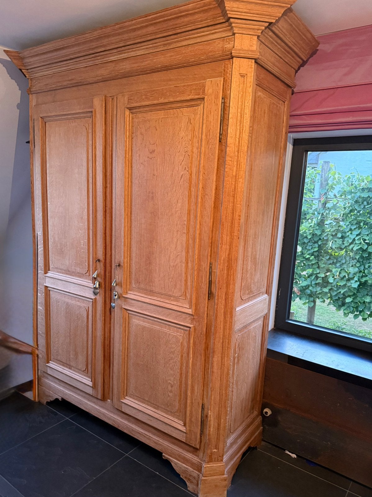 Armoire chêne massif, Enlèvement