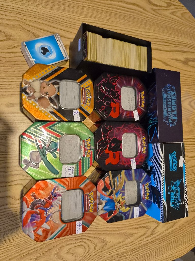 Bulk van 3326 pokemon kaarten, Hobby en Vrije tijd, Verzamelkaartspellen | Pokémon, Ophalen, Zo goed als nieuw, Meerdere kaarten