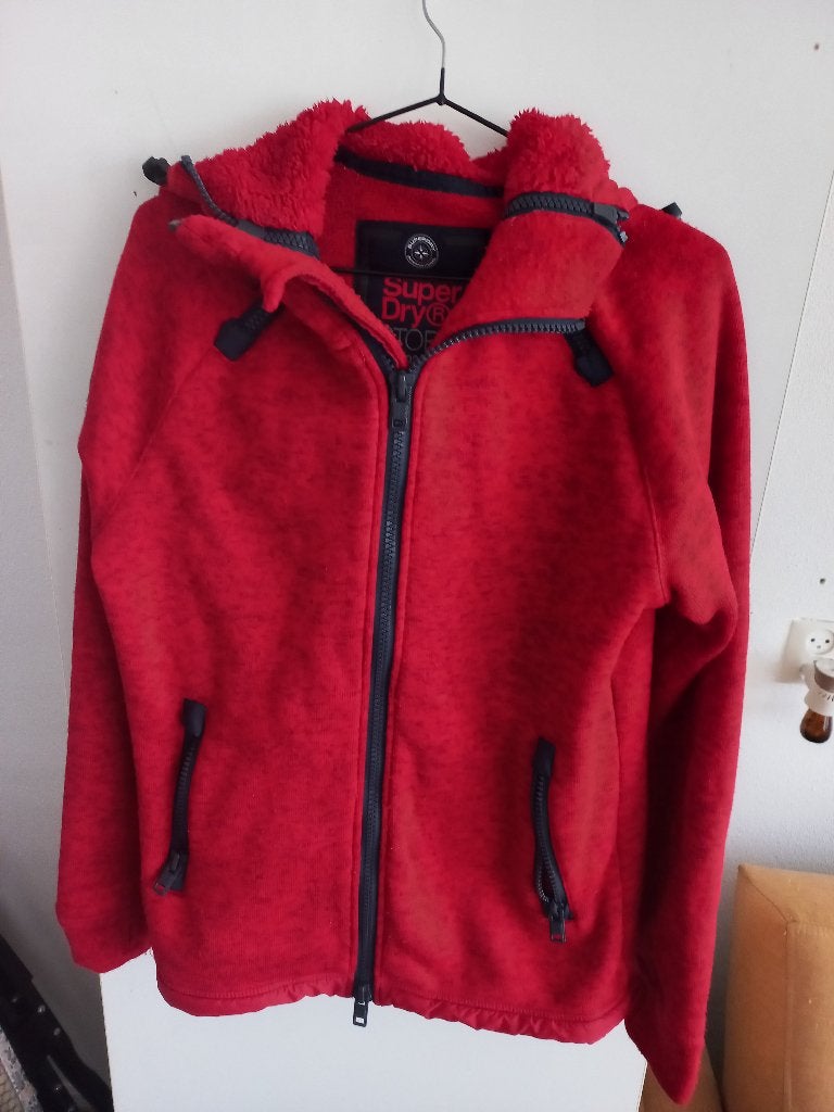 Veste à capuche Superdry  homme rouge taille M 175-181 cm, Rouge, Taille 38/40 (M), Superdry, Enlèvement