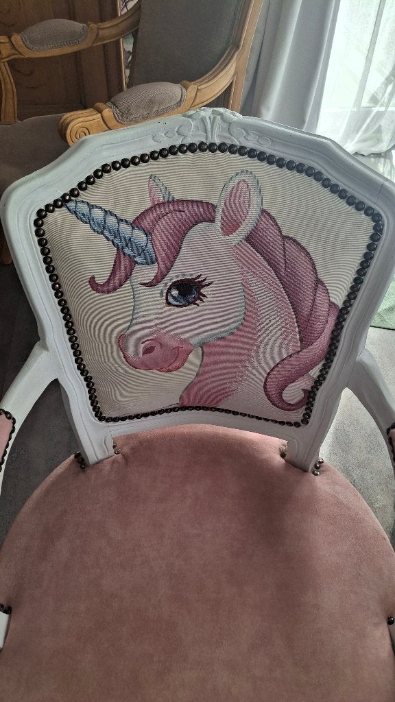 Fauteuil licorne, Enlèvement, Comme neuf, Autres types