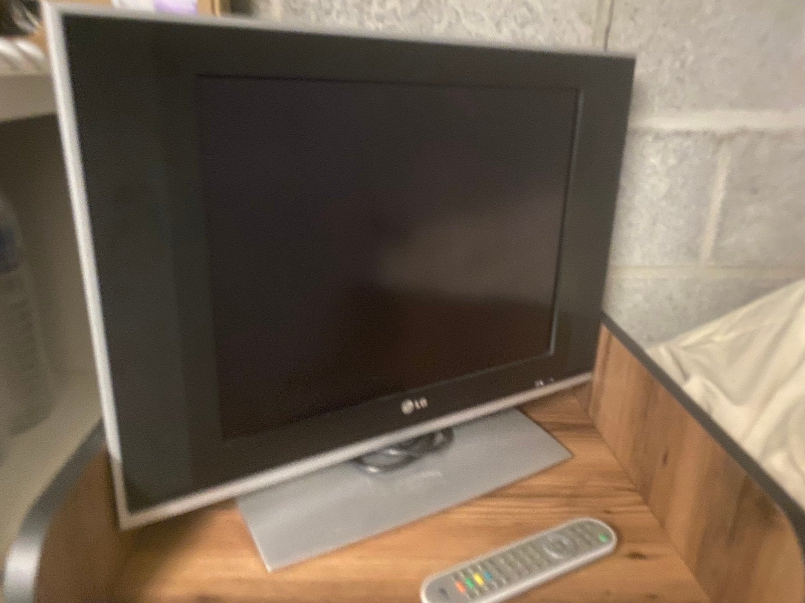 TV LG LCD 22 pouces pour retrogaming, TV, Hi-fi & Vidéo, Télévisions, Enlèvement, Comme neuf, LCD, LG
