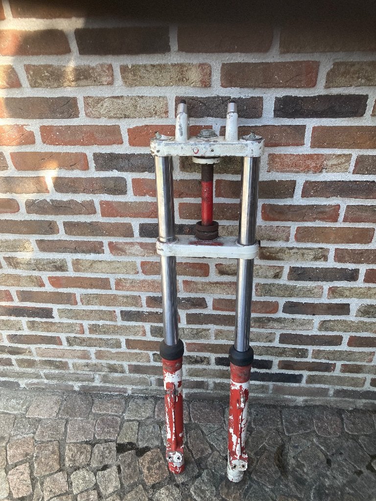 Marzocchi voorvork, Motoren, Ophalen