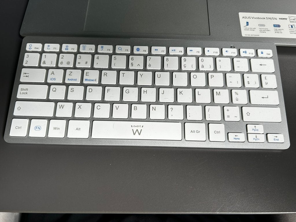 Ewent AZERTY Bluetooth toetsenbord, Computers en Software, Toetsenborden, Ophalen, Draadloos, Ewent, Nieuw