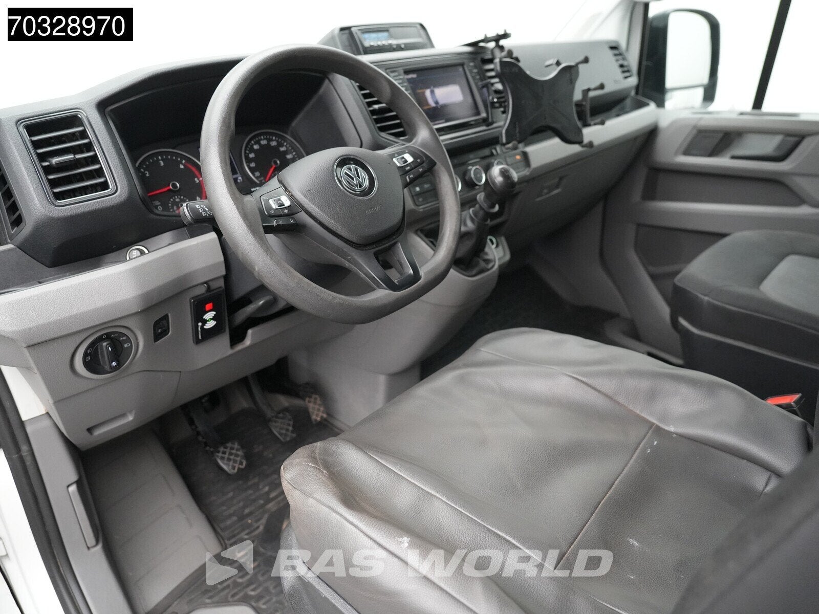 Volkswagen Crafter 177pk 50 Dubbellucht L3H3 Werkplaatsinric, Auto's, Stof, Gebruikt, Euro 6, 4 cilinders