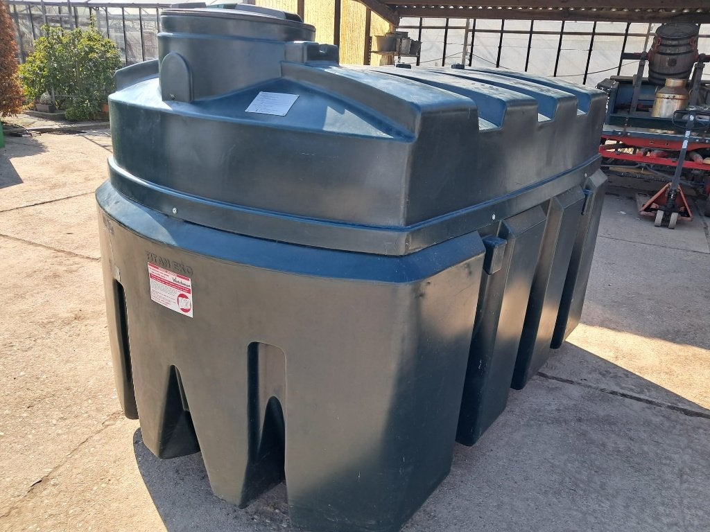 Mazouttank 2500 liter dubbelwandig, Ophalen