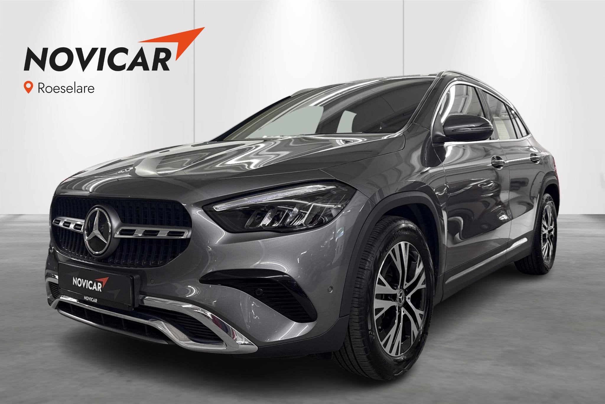 Mercedes-Benz GLA-klasse GLA 200, Auto's, Stof, Zwart, 4 cilinders, Verwarmde buitenspiegels