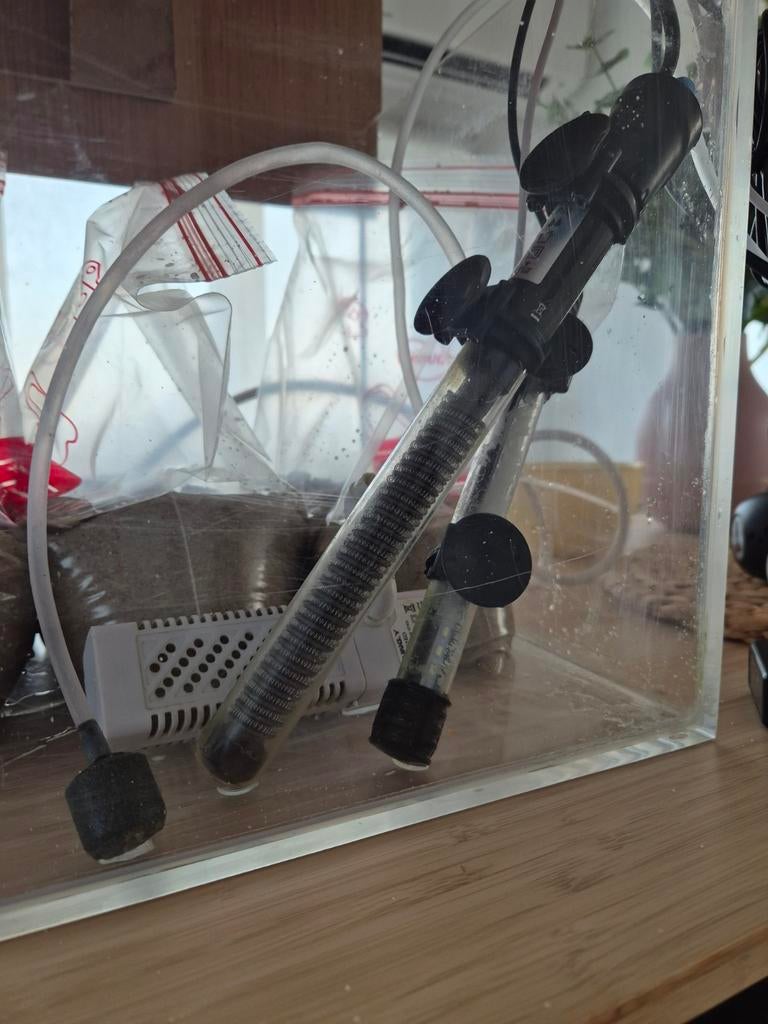 Aquarium met alles erbij ., Ophalen