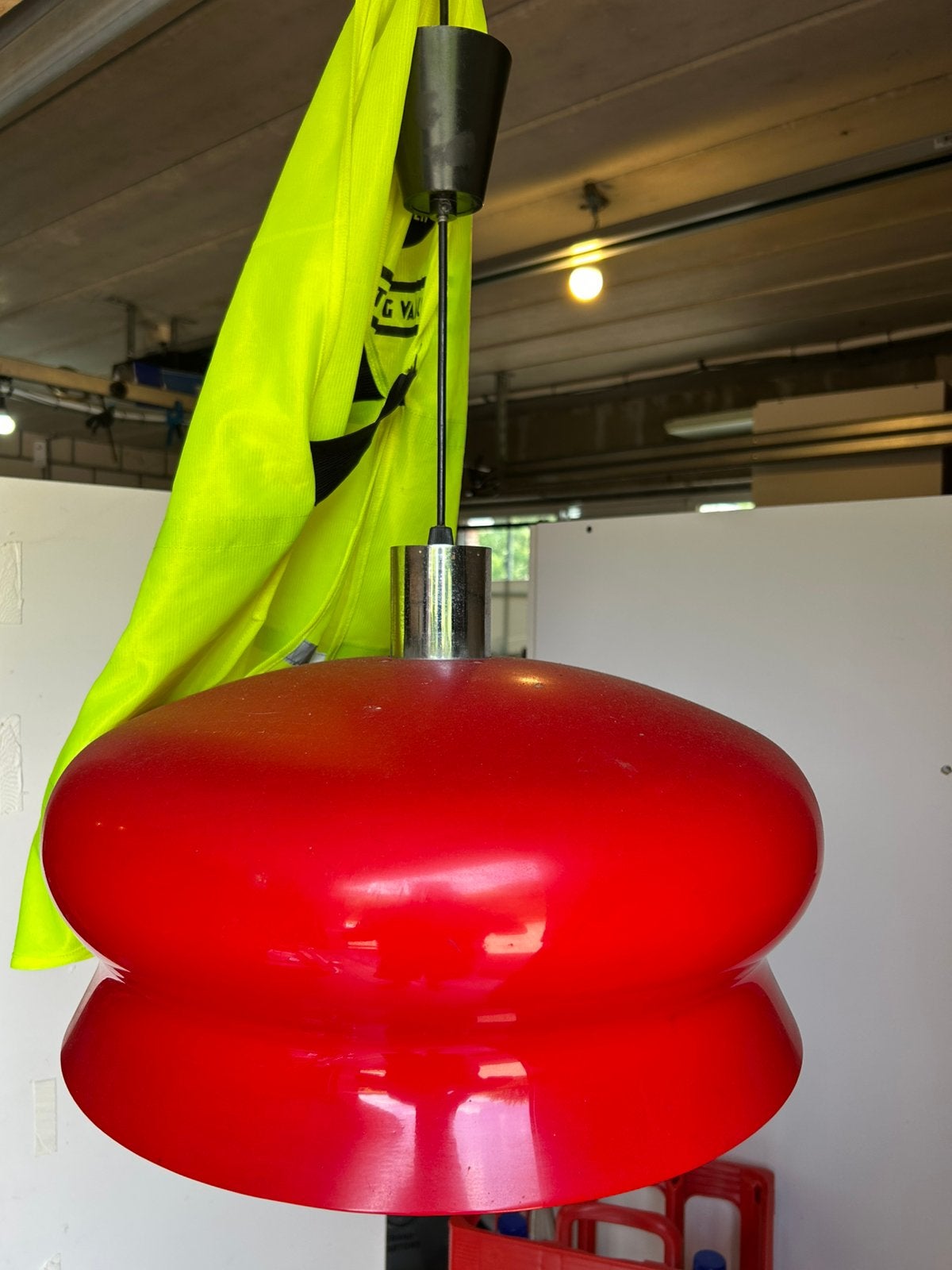Lampe suspendue au look des années 70, Enlèvement, Comme neuf