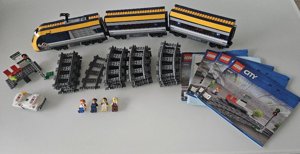 Lego 60197 Passenger Train (passagierstrein), Kinderen en Baby's, Speelgoed | Duplo en Lego, Ophalen of Verzenden, Lego