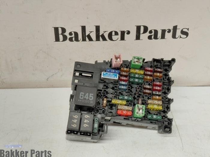 Boîte à fusibles d'un Audi A3, -, -, 3 mois de garantie, Audi