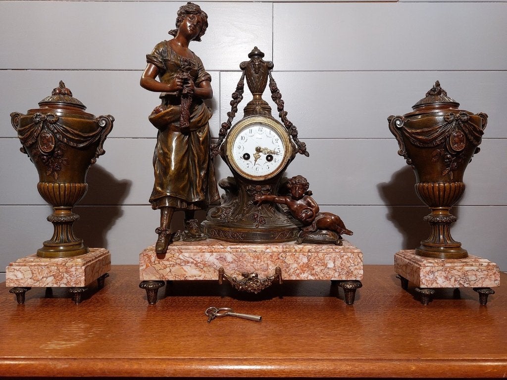 bel ensemble de cheminée, Antiquités & Art, Antiquités | Horloges, Enlèvement