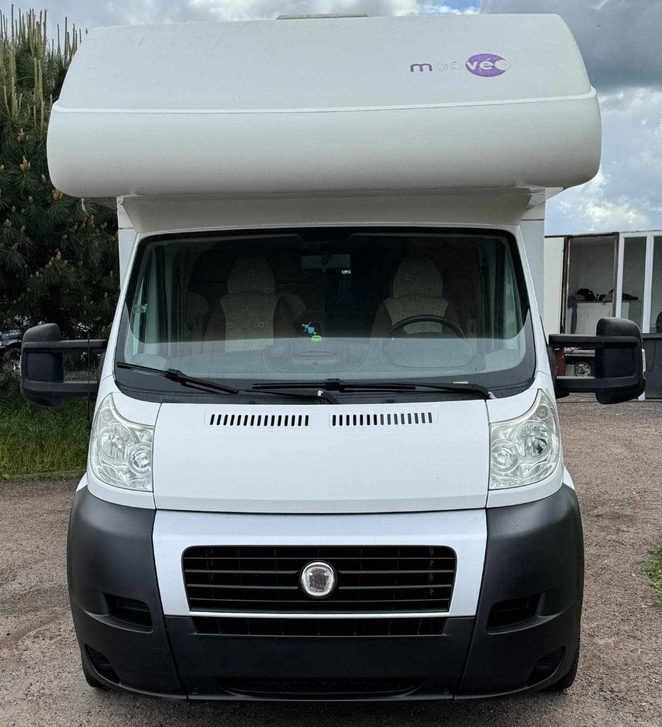 FIAT DUCATO MOOVEO 2.3 TD 2009 /100.000 KM/NEW DISTRIUBTION, Caravanes & Camping, Camping-cars, 6 à 7 mètres, Fiat, Boîte manuelle