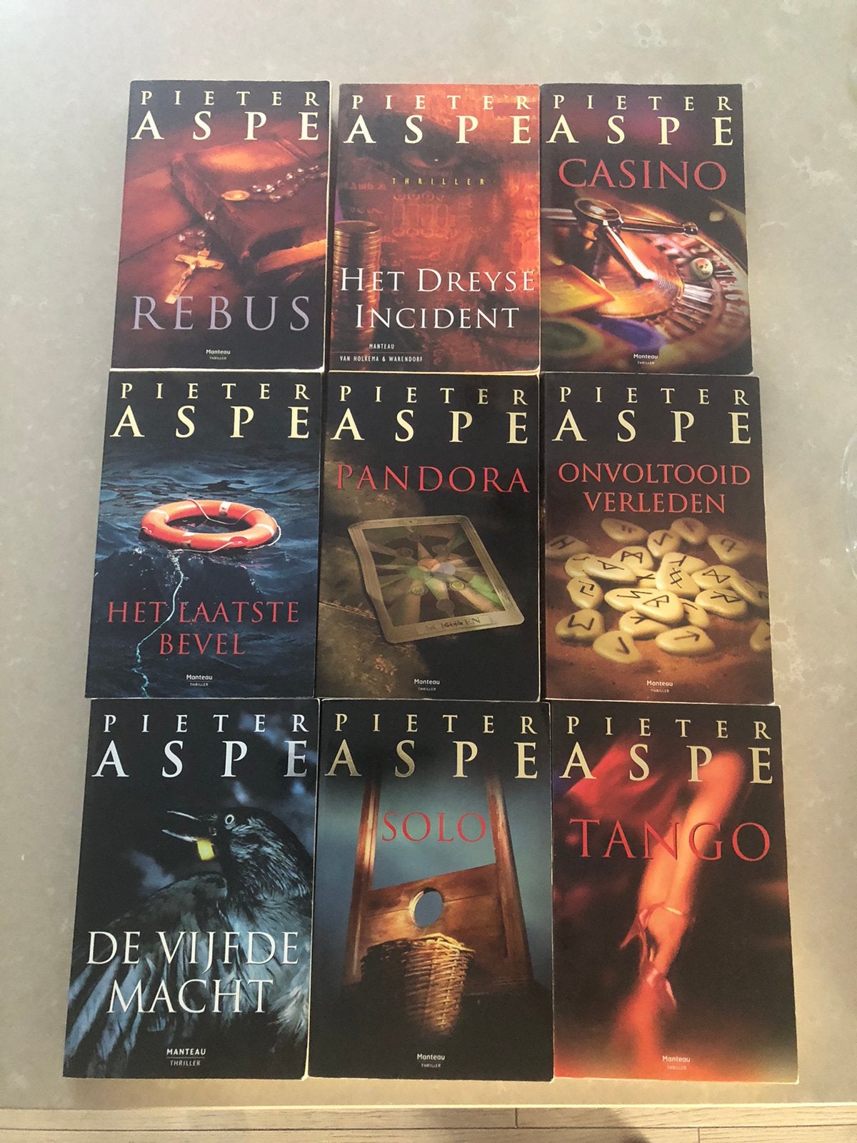 9 boeken van Pieter Aspe, Boeken, Thrillers, Ophalen, Zo goed als nieuw
