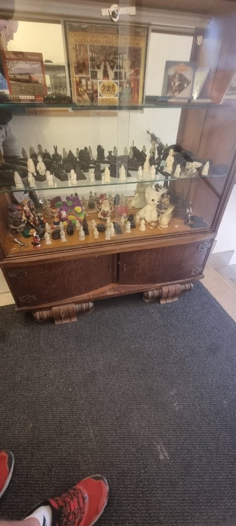 armoire, 25 à 50 cm, 100 à 150 cm, Enlèvement, Utilisé