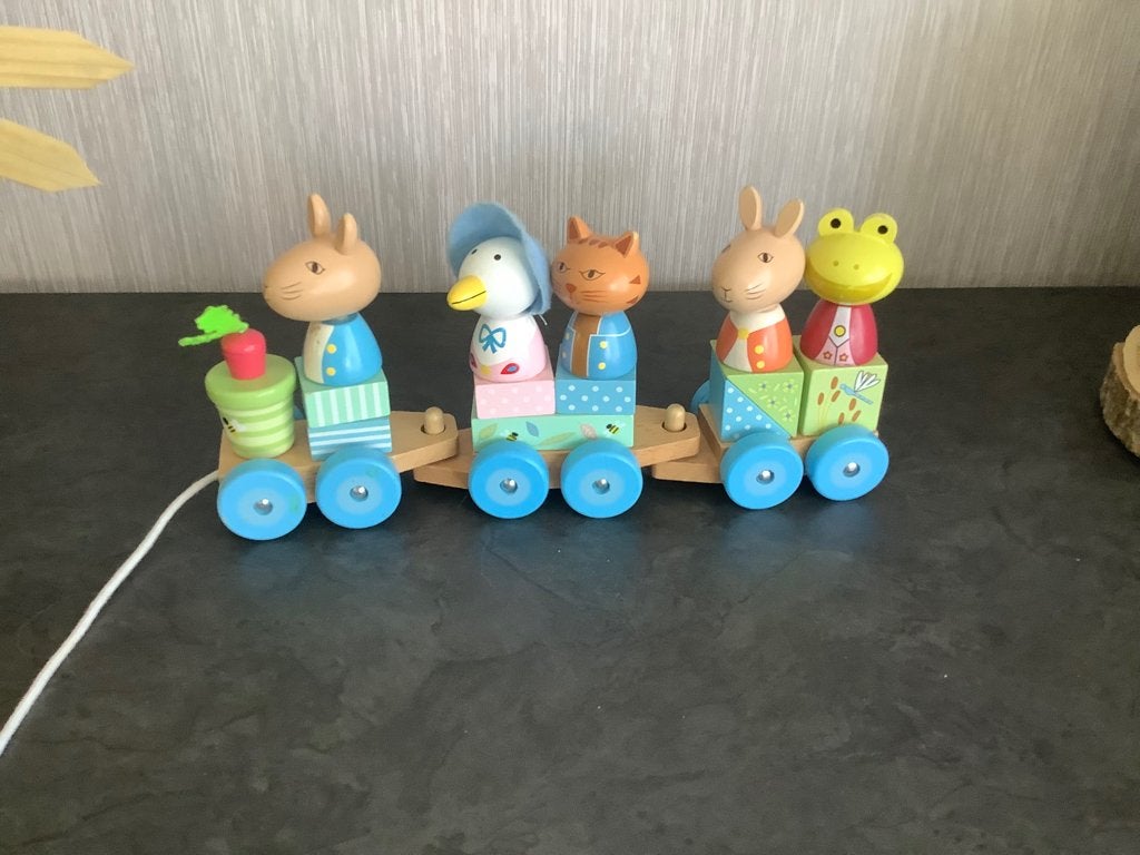 Puzzle en bois Peter Rabbit en train (13x35 cm), Enlèvement ou Envoi, Comme neuf, Jouet à Pousser ou Tirer