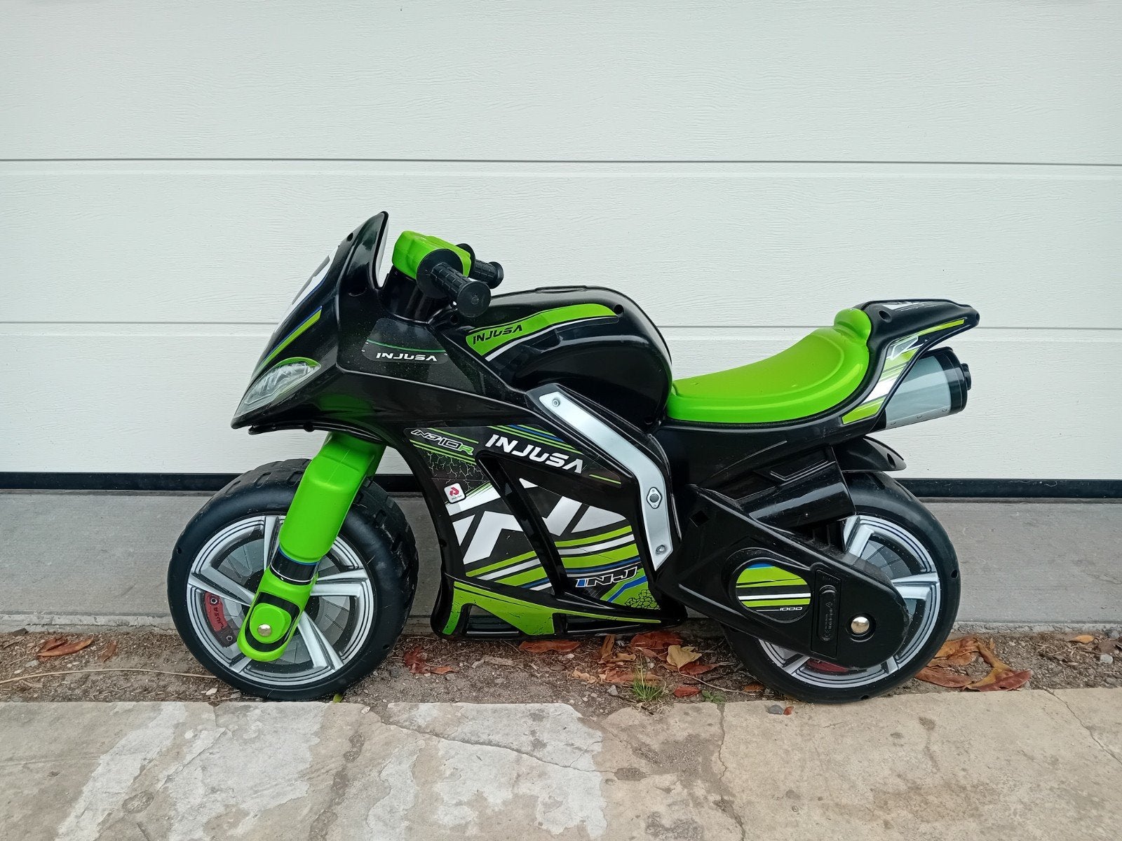 Injusa Loopmotor Correpasillos Winner zwart/groen, Fietsen en Brommers, Minibikes, Midibikes en Pitbikes, Ophalen