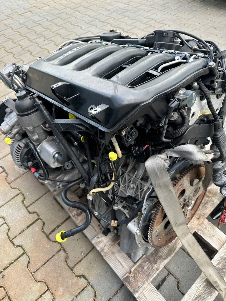 Moteur 306D5 Complet E61 E64 E63 X6 E91 X3 E90 X5 E92 BMW, Autos : Pièces & Accessoires, Envoi, Utilisé, Daihatsu