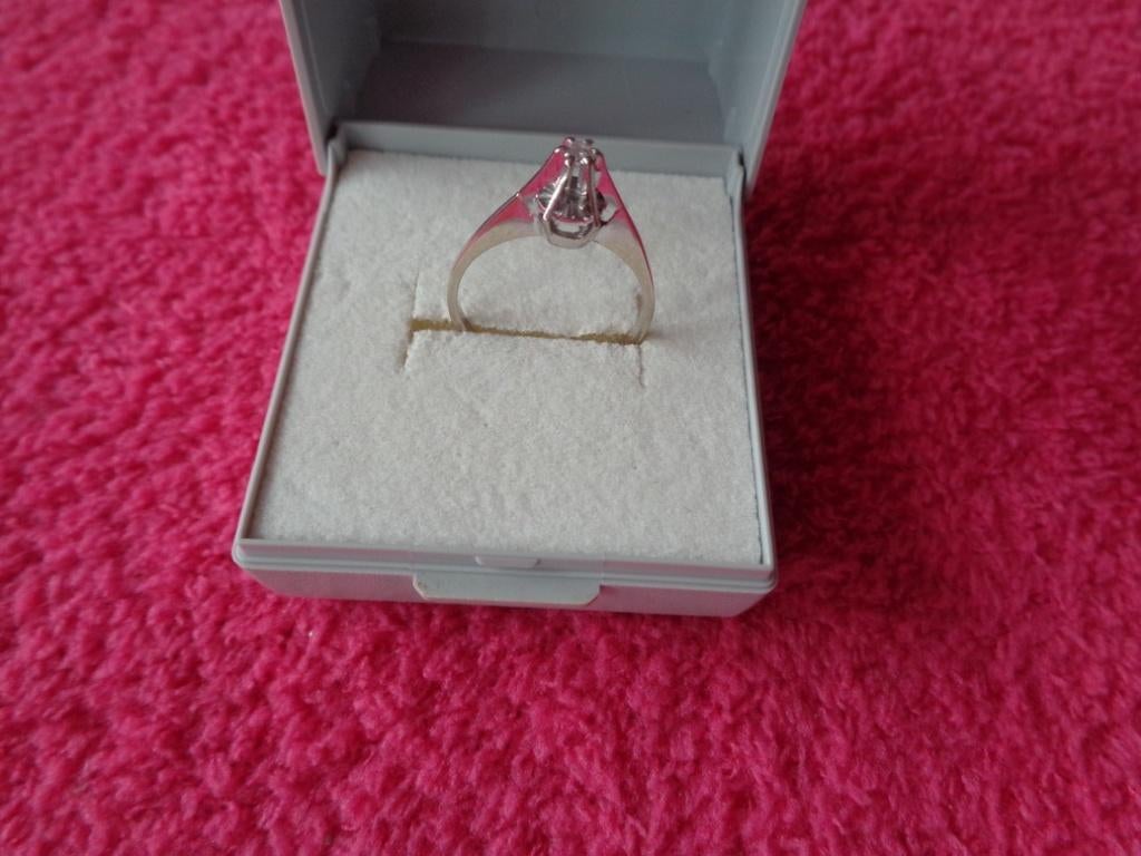 Bague Or Blanc 5 PTS. Bague Fiançailles ou autre. Vintage, Verzenden, Goud