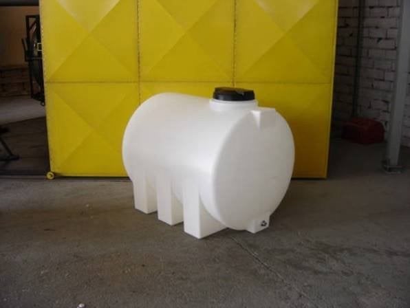 2 Alu RotoMolds Horizontal Cylindrical Tanks (1000L & 500L), Huis en Inrichting, Gebruikt, Verzenden, Beige, Metaal