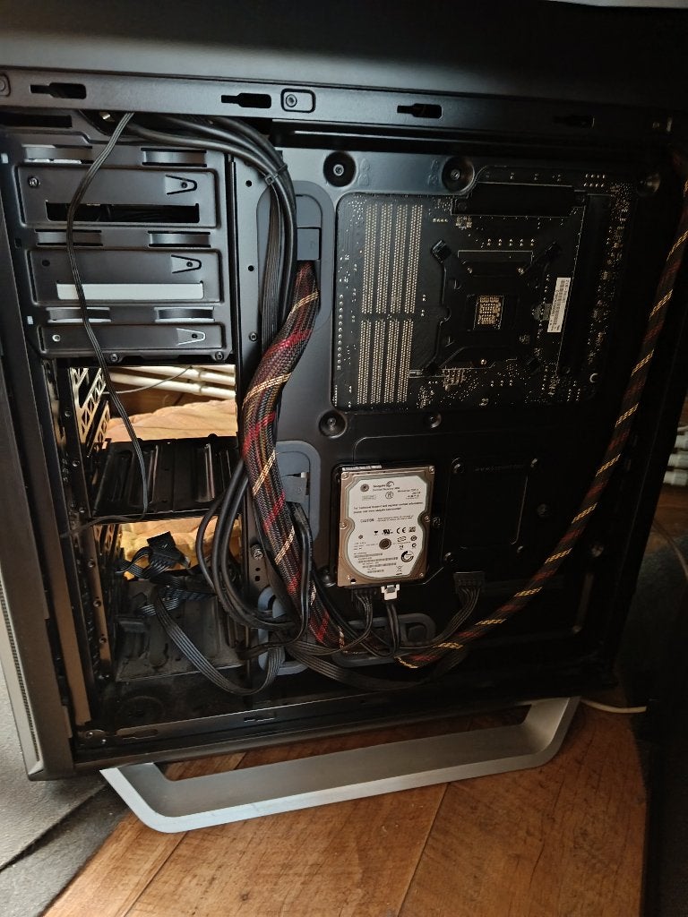 Moyen tour BeQuiet ASUS Z170 - 32Gb ddr4 - hdd250Gb, HDD, 250Gb, 32 GB, Be Quiet!