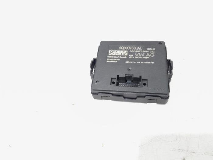 Gateway module van een Volkswagen Passat, Gebruikt, -, Volkswagen, -
