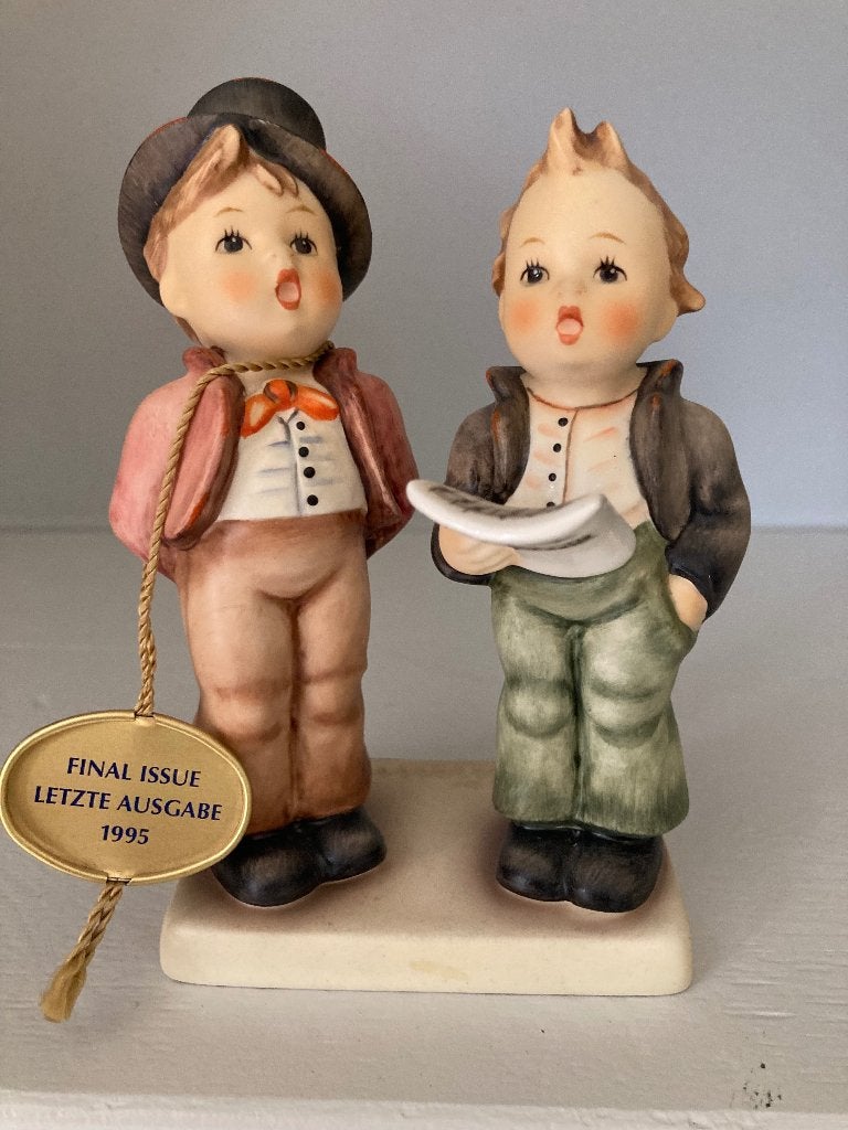 Hummel: 2 zangers, Antiek en Kunst, Antiek | Porselein, Ophalen of Verzenden