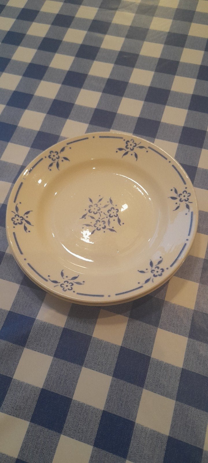 2 dessertborden van boch, Ophalen of Verzenden
