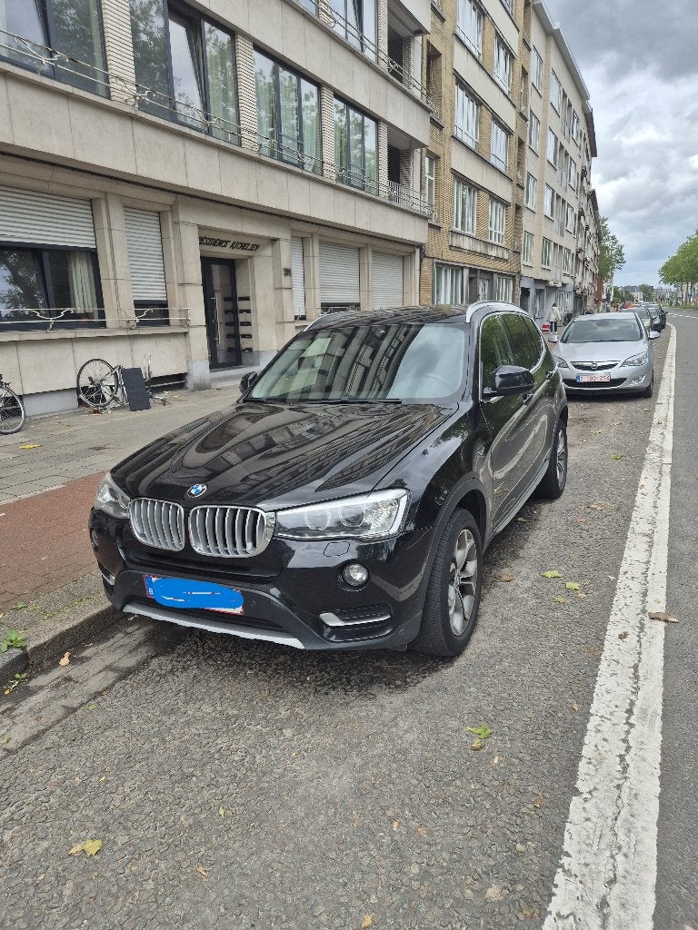 BMW X3 sDrive xLine 110kW 150pk 2.0D Euro 6B Automaat 2016/9, Auto's, BMW, Automaat, Achterwielaandrijving, Parkeersensor, Zwart