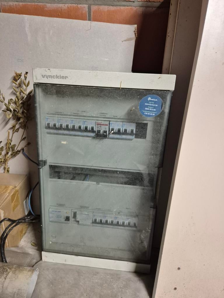 Vynckier elektrische kast, Doe-het-zelf en Bouw, Ophalen