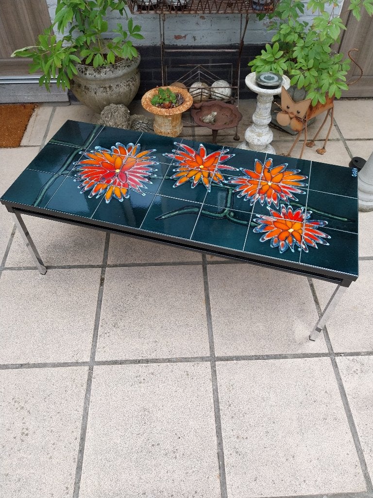 Adri Belarti salontafel, Ophalen