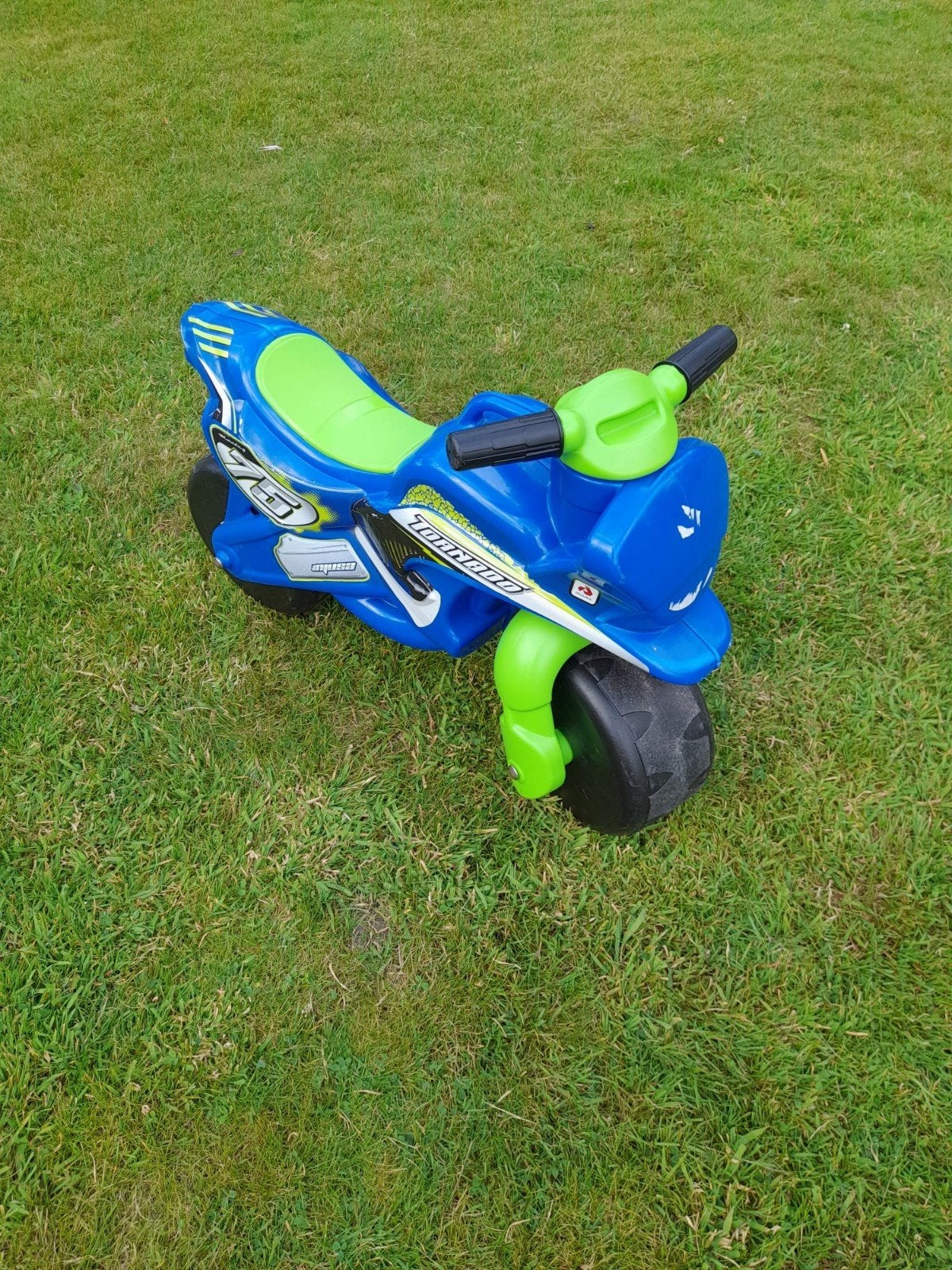 Loopfiets brommer, Kinderen en Baby's, Speelgoed | Buiten | Voertuigen en Loopfietsen, Ophalen, Loopfiets