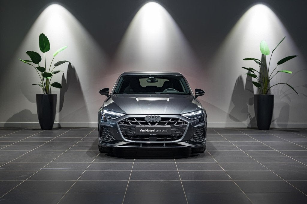 Audi A3 Sportback Competition 45TFSIe 272 PK (automatique), Argent ou Gris, Achat, Entreprise, 5 portes