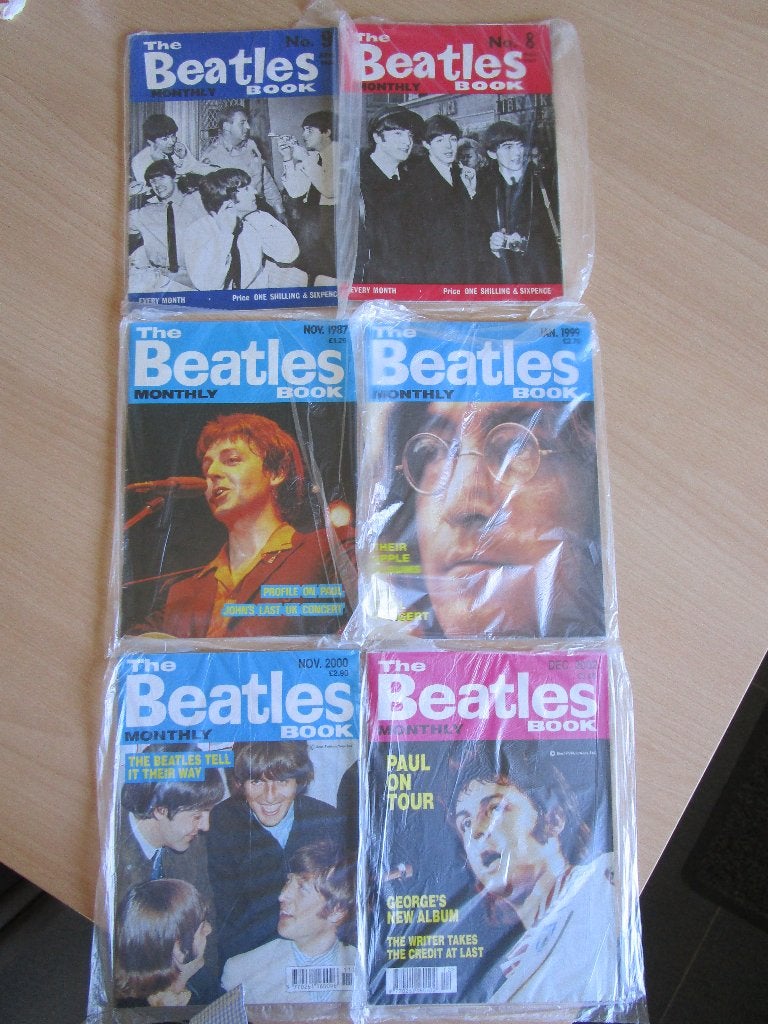 The Beatles : The Beatles monthly book = 6 stuks, Ophalen of Verzenden, Zo goed als nieuw, Artiest