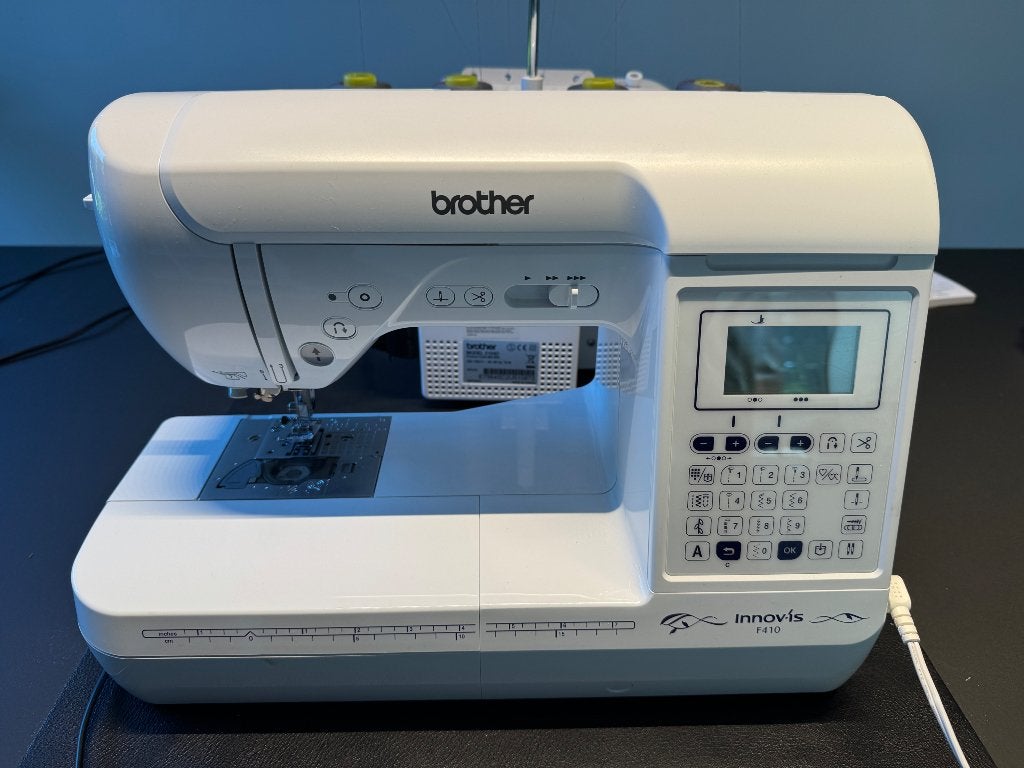 Naaimachine brother innovis f410, Hobby en Vrije tijd, Ophalen, Gebruikt, Naaimachine, Brother