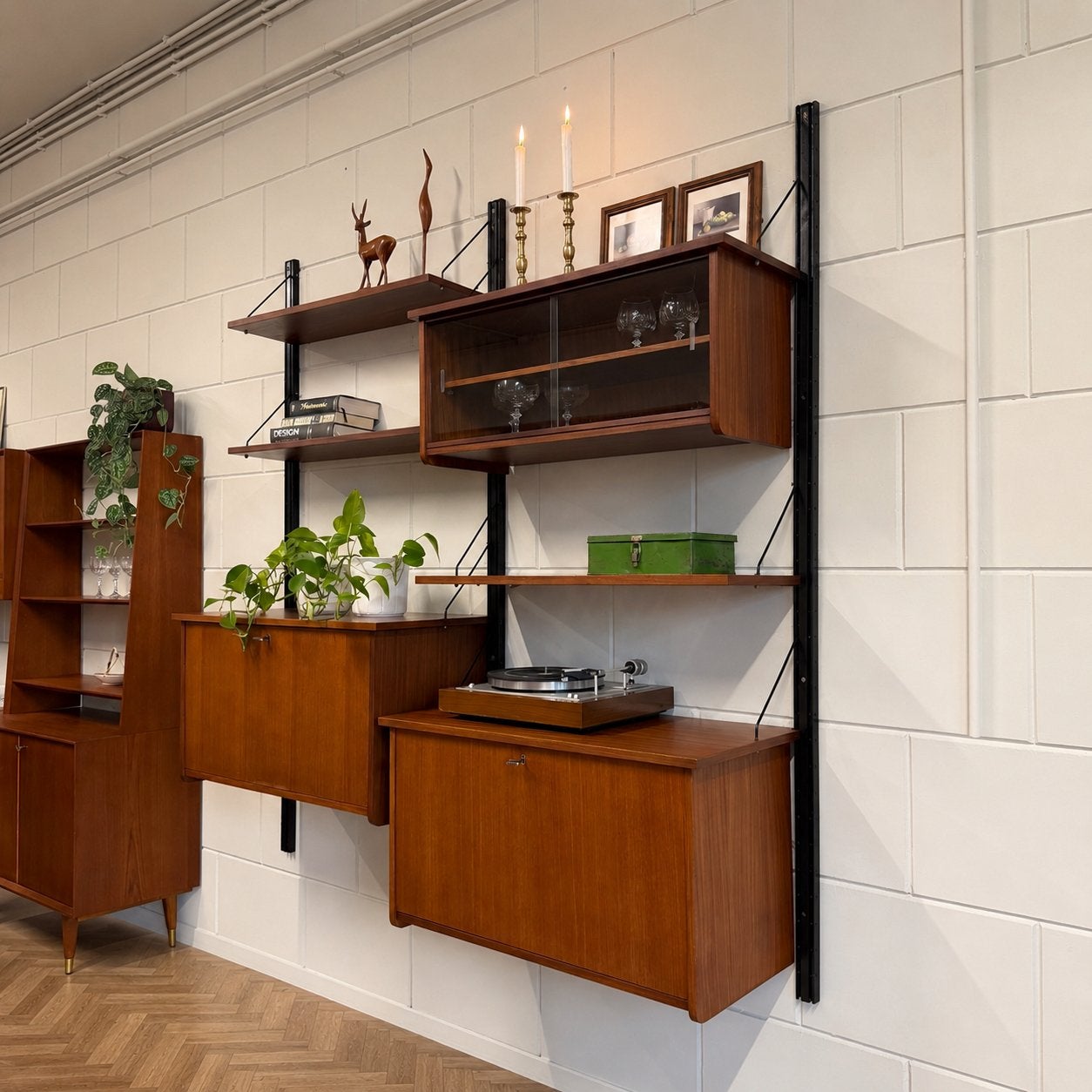 Vintage wandmeubel, teak, Ophalen of Verzenden, Gebruikt