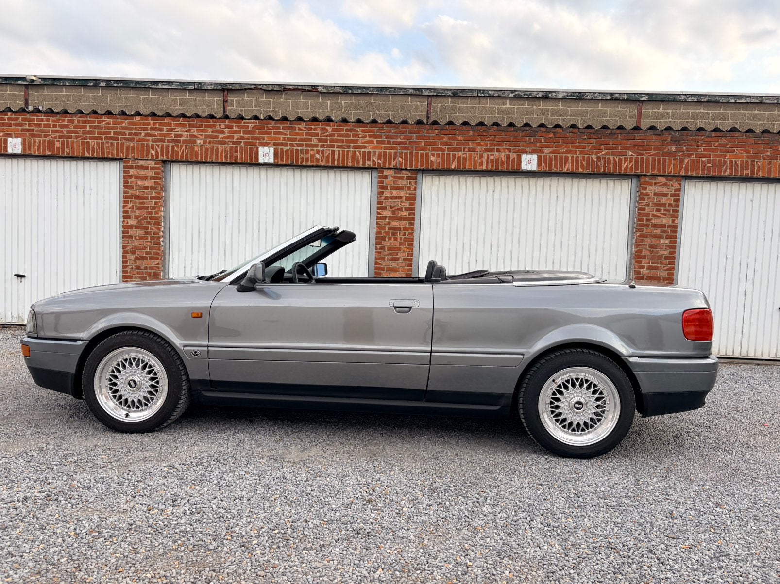 Audi 80 2.3 5 cilinder oldtimer, foto 8
