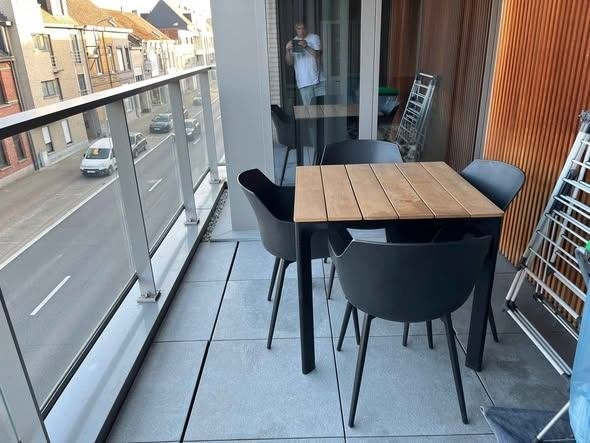 Terrastafel met 4 stoelen, Ophalen, Zo goed als nieuw, Vierkant, Metaal