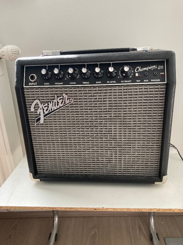 Fender versterker  Champion 20, Muziek en Instrumenten, Versterkers | Bas en Gitaar, Ophalen of Verzenden, Zo goed als nieuw, Gitaar