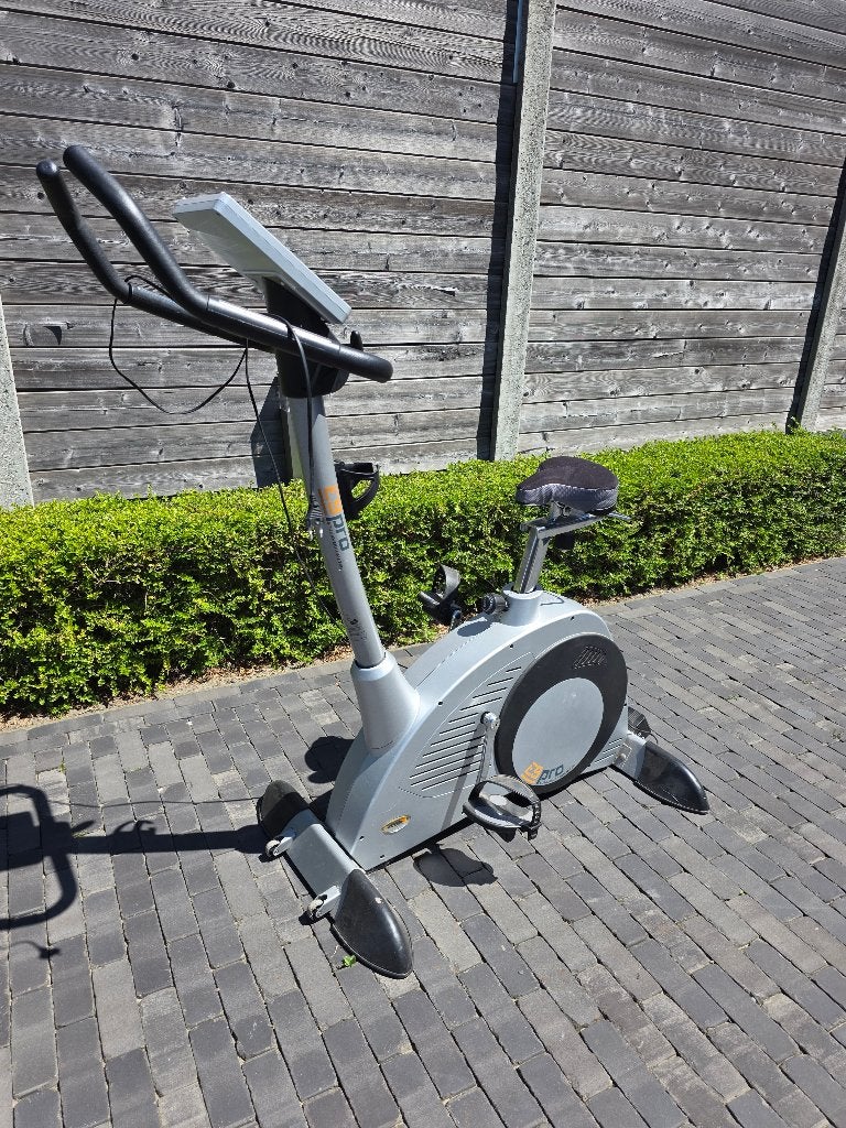 Hometrainer Xelus  E9 pro, Ophalen, Zo goed als nieuw, Overige materialen, Hometrainer