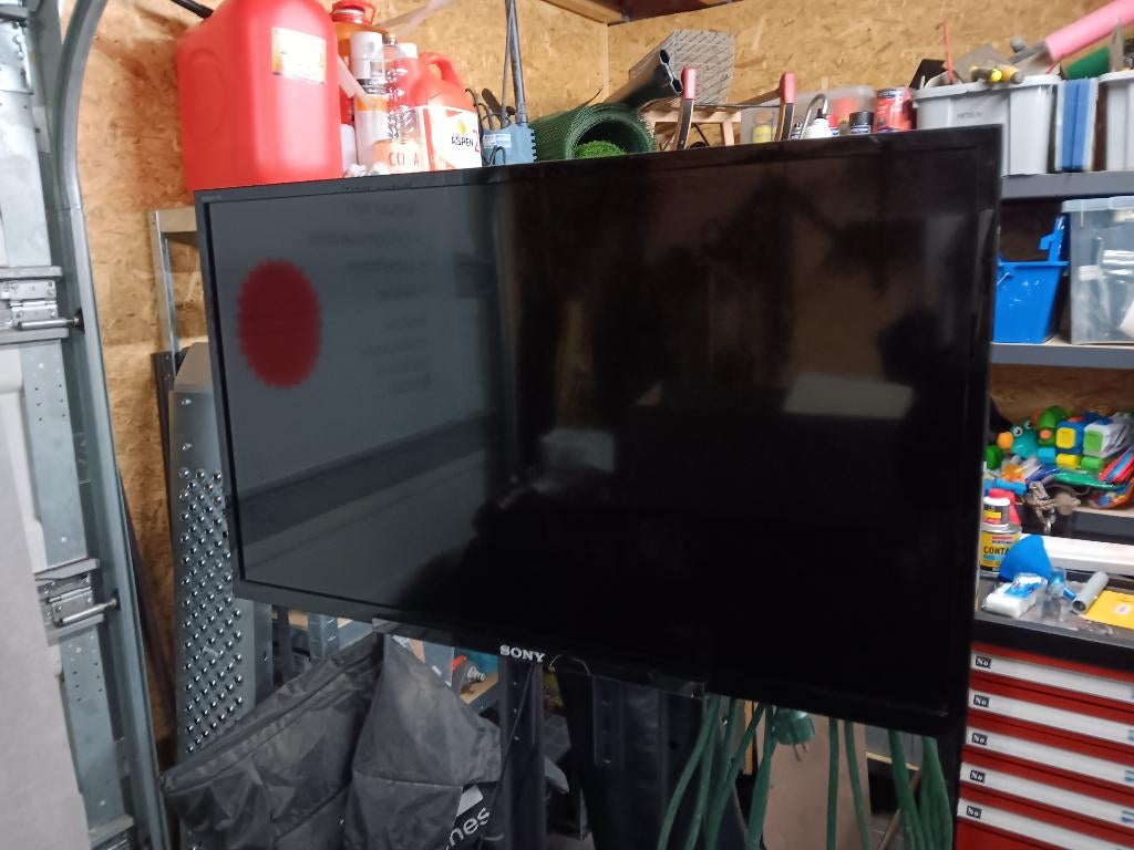 40" en 32" tv op statief, Ophalen, Zo goed als nieuw