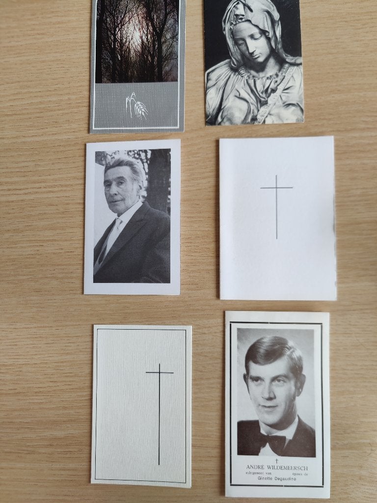 doodsprentjes uit de jaren 70, Verzamelen, Ophalen of Verzenden, Bidprentje