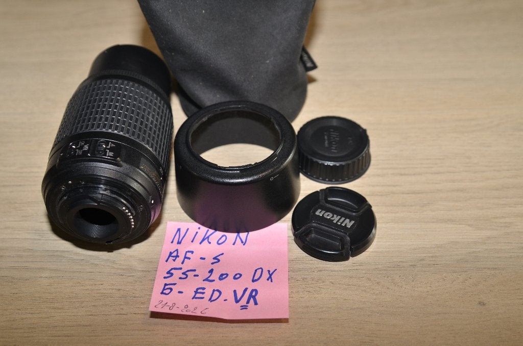 Nikon AF-S 55-200 x DGVR, Pare-soleil, Enlèvement ou Envoi, Comme neuf, Monture Nikon F