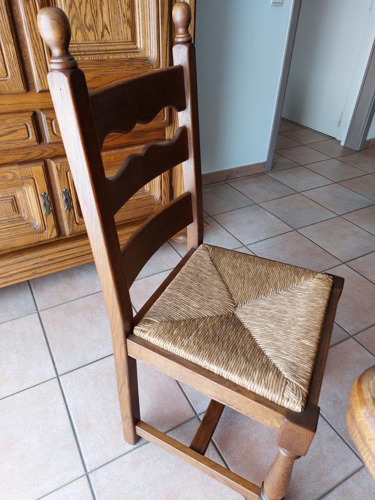 Eetkamer bruin, klassiek, Ophalen