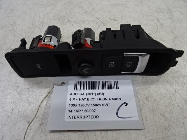 COMMUTATEUR Audi Q3 (8UB / 8UG) (01-2011/12-2019), Auto-Union-Straße  1,
85057  Ingolstadt, DE, Info@audi.de, Audi, Utilisé
