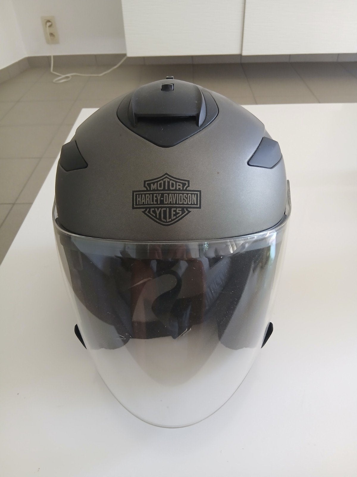 Motohelm maat  m als nieuwe  gsm 049935 30 69, Motoren, Ophalen of Verzenden, M